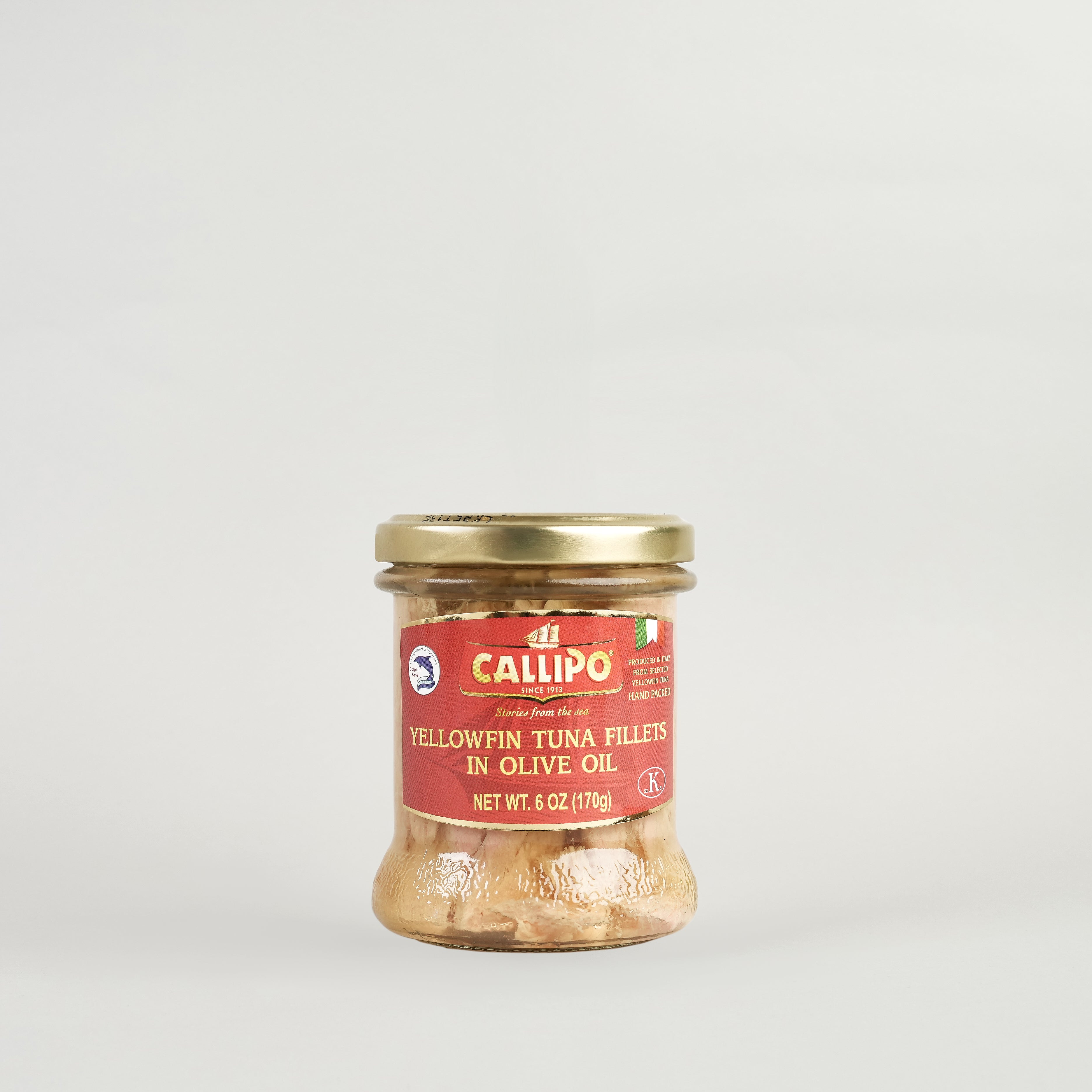 A jar of Callipo Tuna in olive oil on a white background.